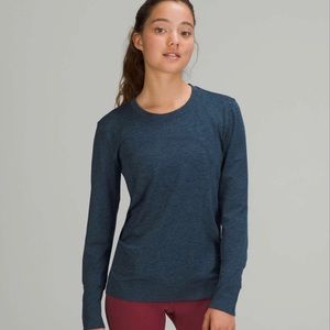 Lululemon Swiftly Relaxed Size 12 like new from SFPF Home Navy Heather